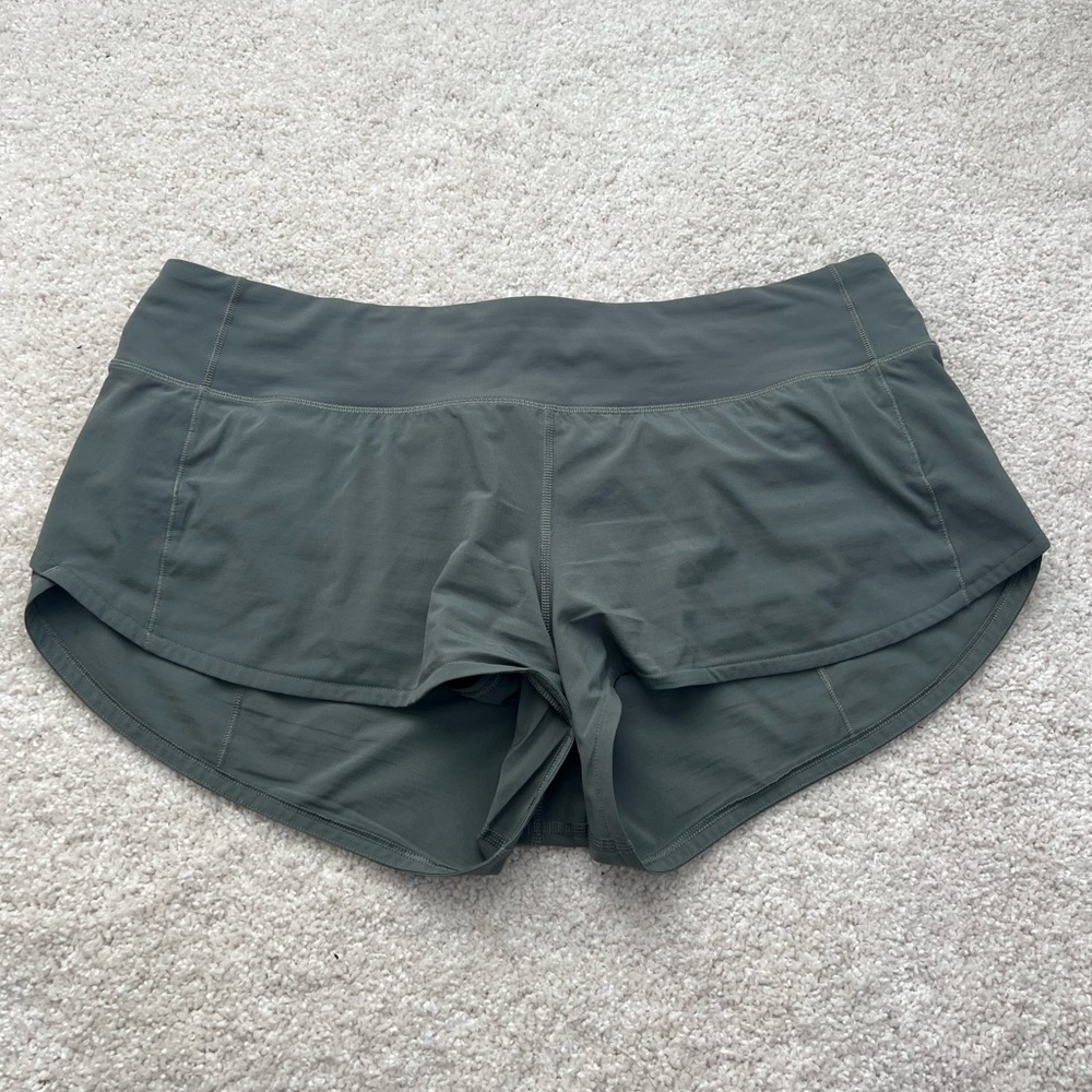 Lululemon speed up low rise lined short 2.5”